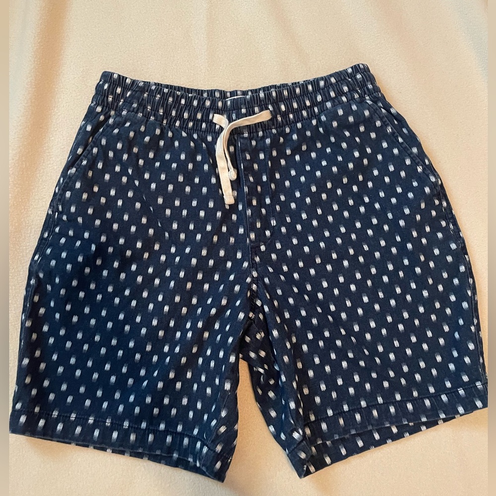 Old Navy Denim shorts, men’s size s - new, never worn